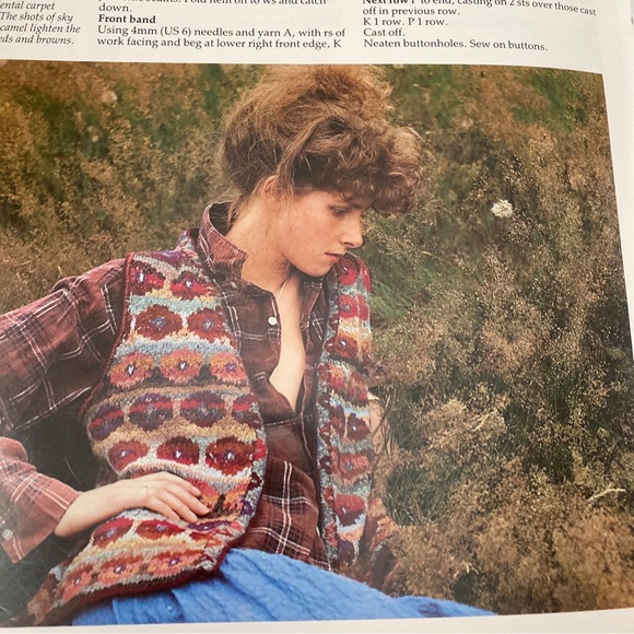 Glorious Knits by Kaffe Fassett/15 amazing designs for sweaters, shawls, dresses - Picture 4 of 10